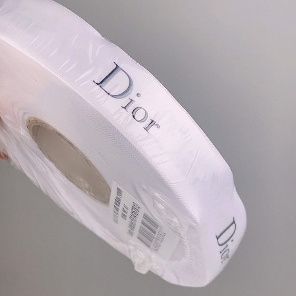 Christian Dior White Satin Ribbon 2cm • SOLD BY THE YARD • Authentic Dior - Picture 2 of 4